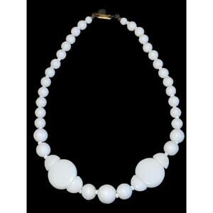 Miriam Haskell 1975-Mid 80’s VTG White Milk Glass Unique Shapes Beaded Necklace